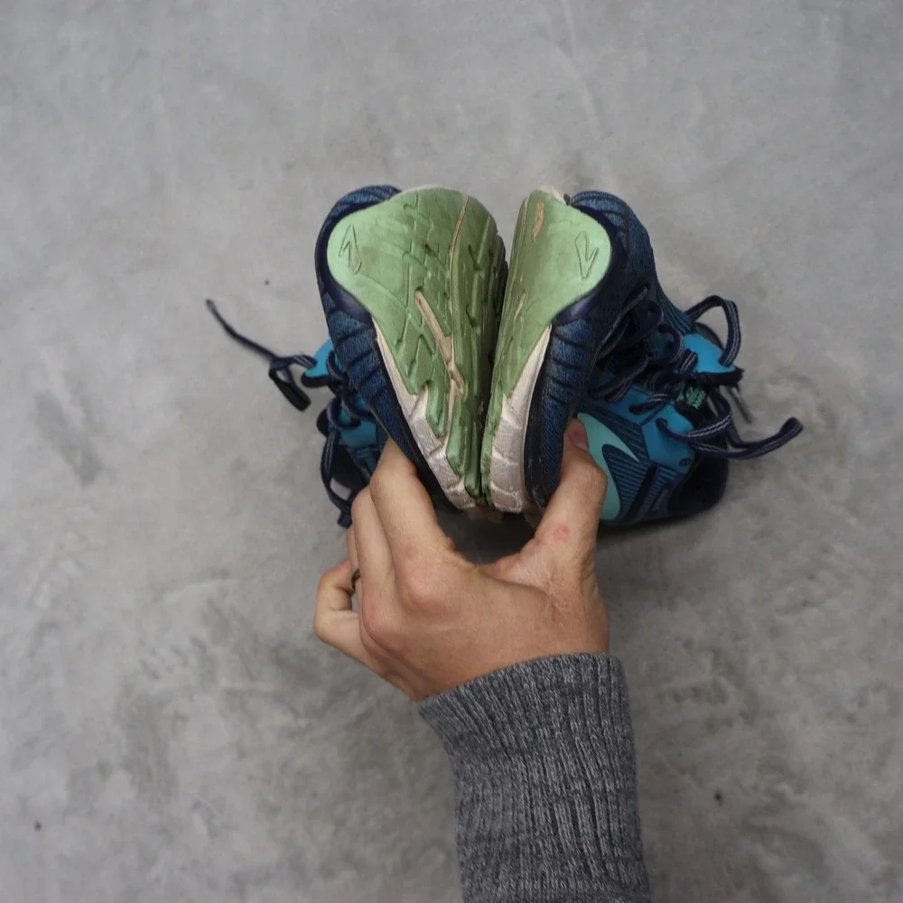 Brooks Womens 8.5B Athletic Shoes Blue Adrenaline GTS 18 Mesh Running Training - Picture 14 of 15